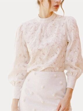Storia Cream Floral Lace Puff-Sleeve Blouse